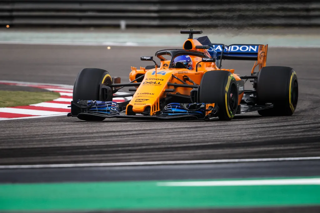 A Forma-1-es Kínai Nagydíj pénteki napja, Fernando Alonso, McLaren Racing 