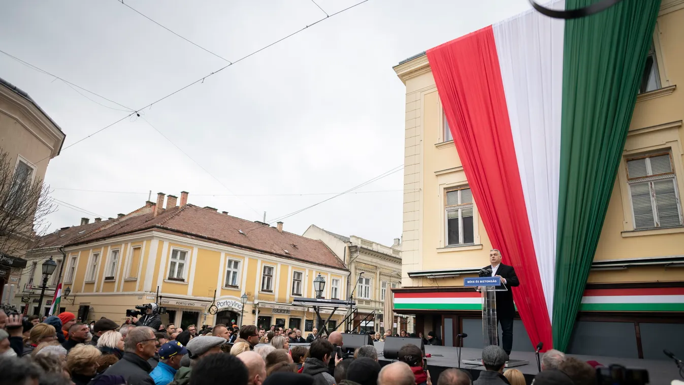 Orbán Viktor, kampány, Székesfehérvár, beszéd, körút, választás, választók, mti 