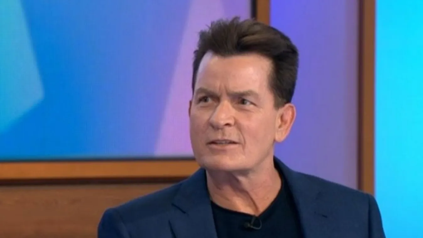 Charlie Sheen a Loose Womenben 