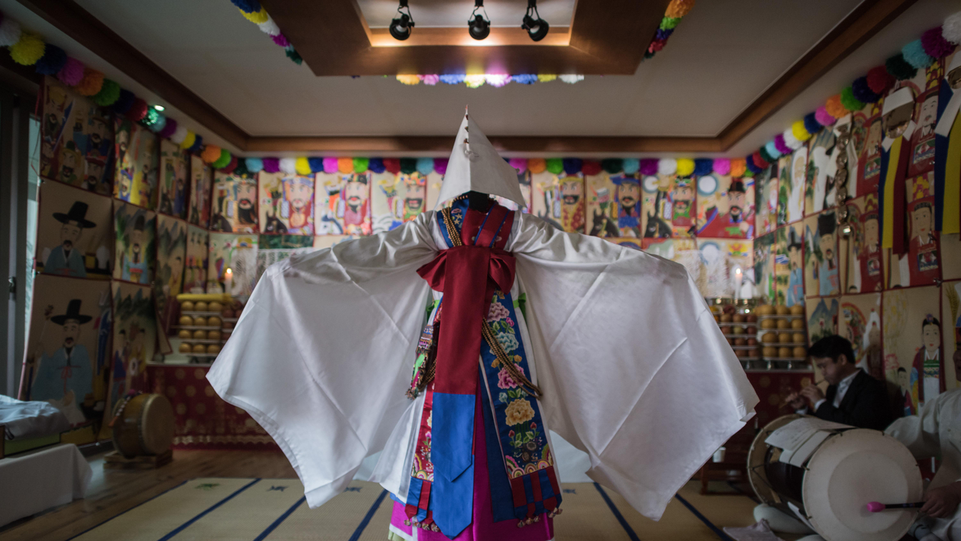 dél-koreai sámánizmus 