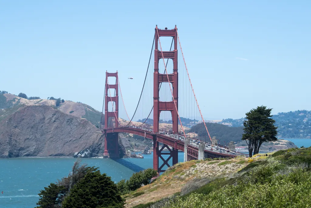 Golden Gate Bridge Arts, Culture and Entertainment ARCHITECTURE TRANSPORT America 