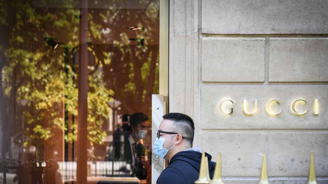gucci  mask Tmall Luxory Pavilon pandemic health virus Horizontal 