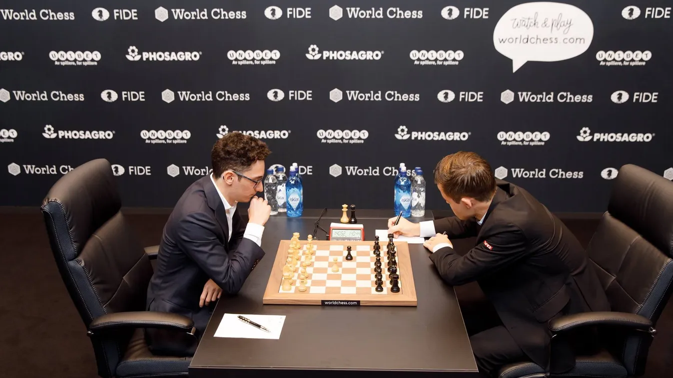 Magnus Carlsen (j)-Fabiano Caruana, sakk, világbajnoki döntő 