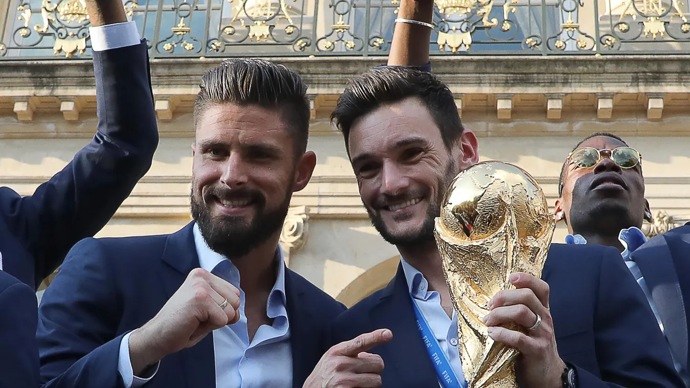 TOPSHOTS Horizontal WORLD CUP FOOTBALL TROPHY CLENCHED FIST ELYSEE PALACE 