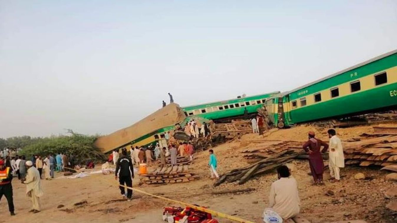 vonat, Pakisztán, vonatbaleset 