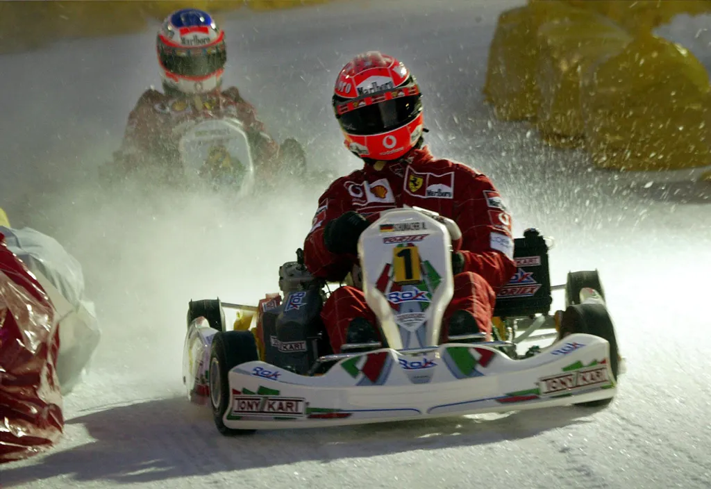 2003-ban egy jéggokart versenyen a trentinói síparadicsomban Olaszországban