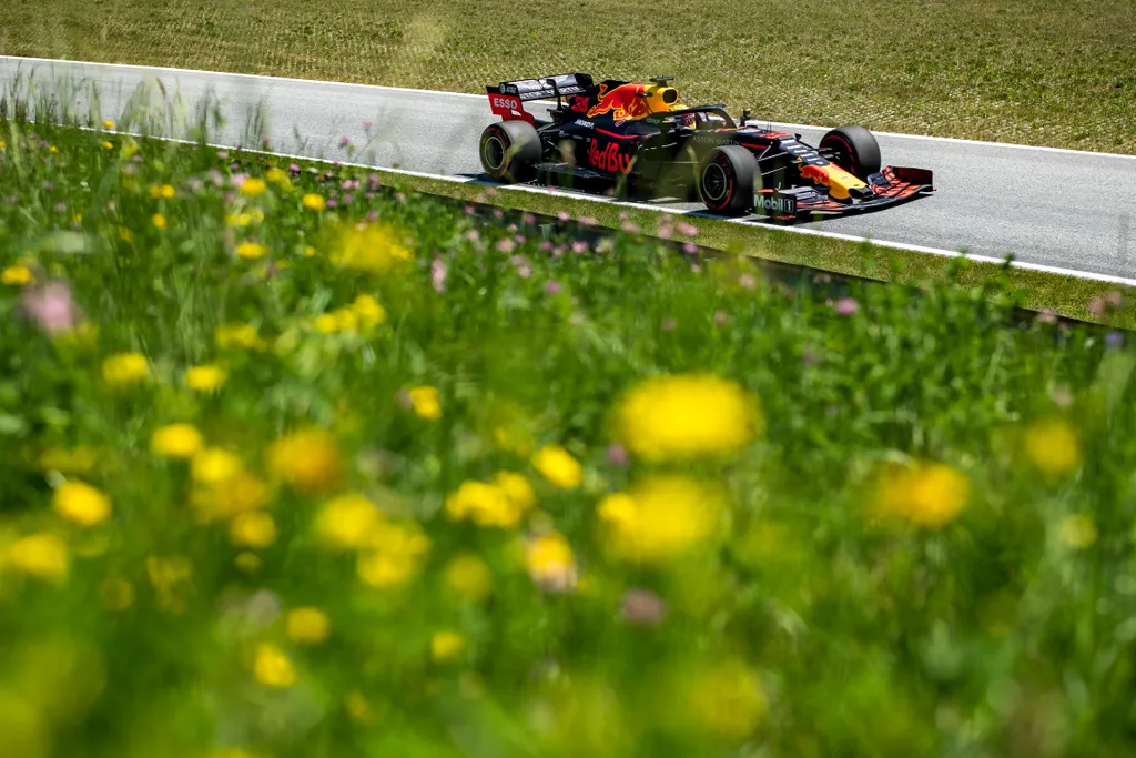 Forma-1, Osztrák Nagydíj, péntek, Max Verstappen, Red Bull Racing 