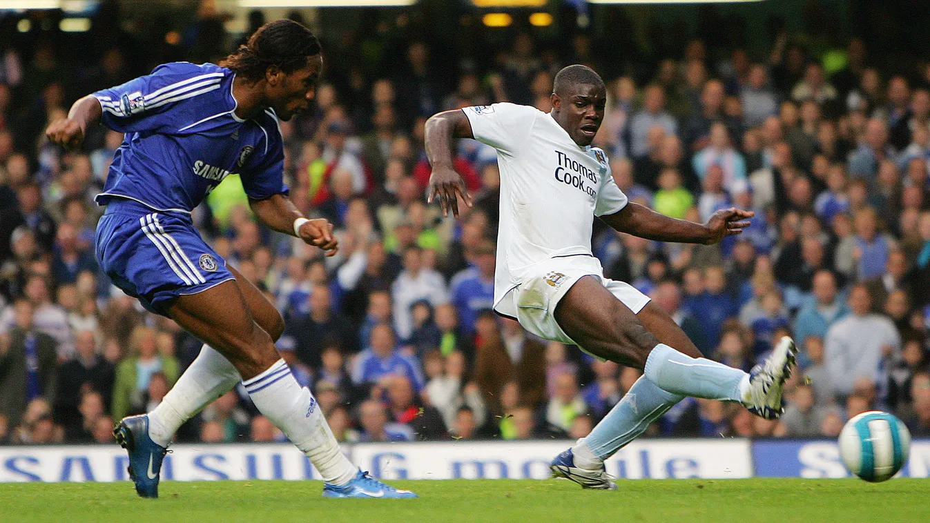 - Horizontal panoramic, Didier Drogba, Chelsea, Manchester City 