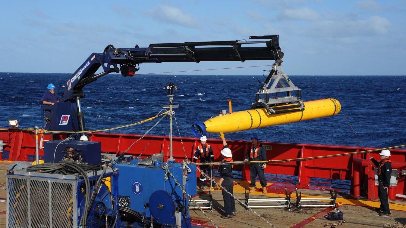 Bluefin 21, tengeralatti drón, az eltűnt maláj gép keresése 