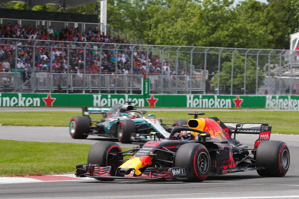 A Forma-1-es Kanadai Nagydíj, Daniel Ricciardo, Red Bull Racing, Lewis Hamilton, Mercedes-AMG Petronas 