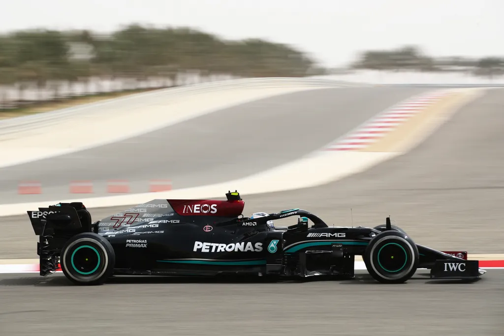 Forma-1, Valtteri Bottas, Mercedes, Bahrein teszt 1. nap 