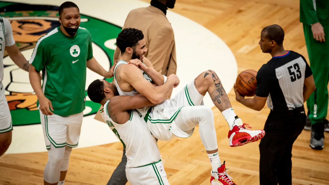 San Antonio Spurs v Boston Celtics GettyImageRank2 Color Image nba Horizontal SPORT BASKETBALL, Jayson Tatum 
