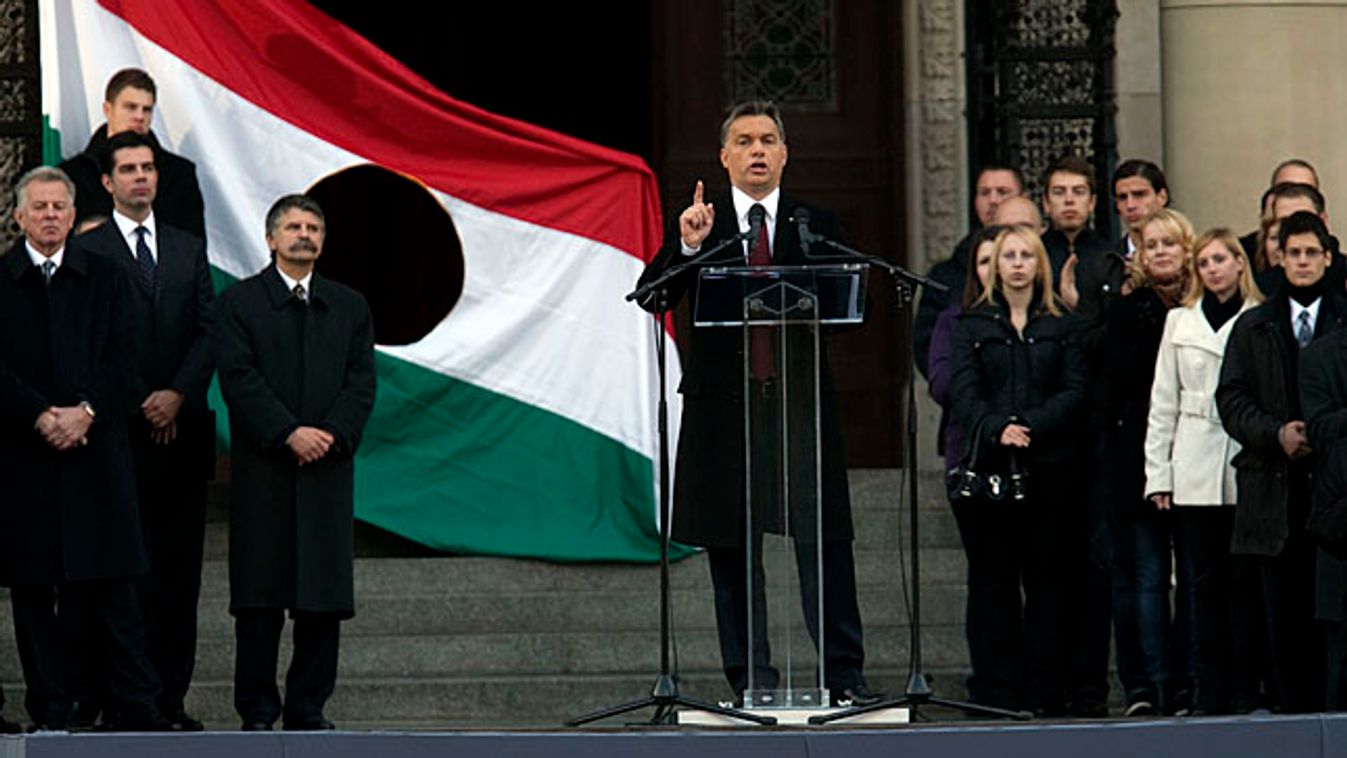 október 23., neemzeti ünnep Fidesz megemlékezés a Kossuth téren, Orbán Viktor