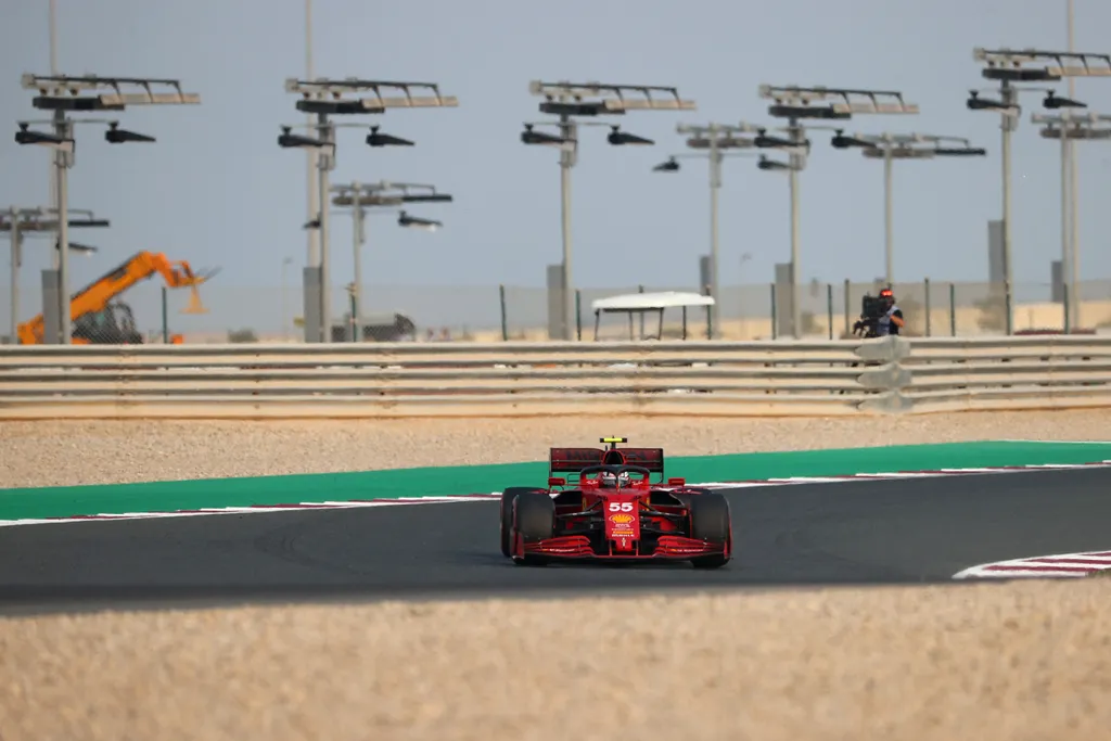 Forma-1, Katari Nagydíj, Carlos Sainz, Ferrari 