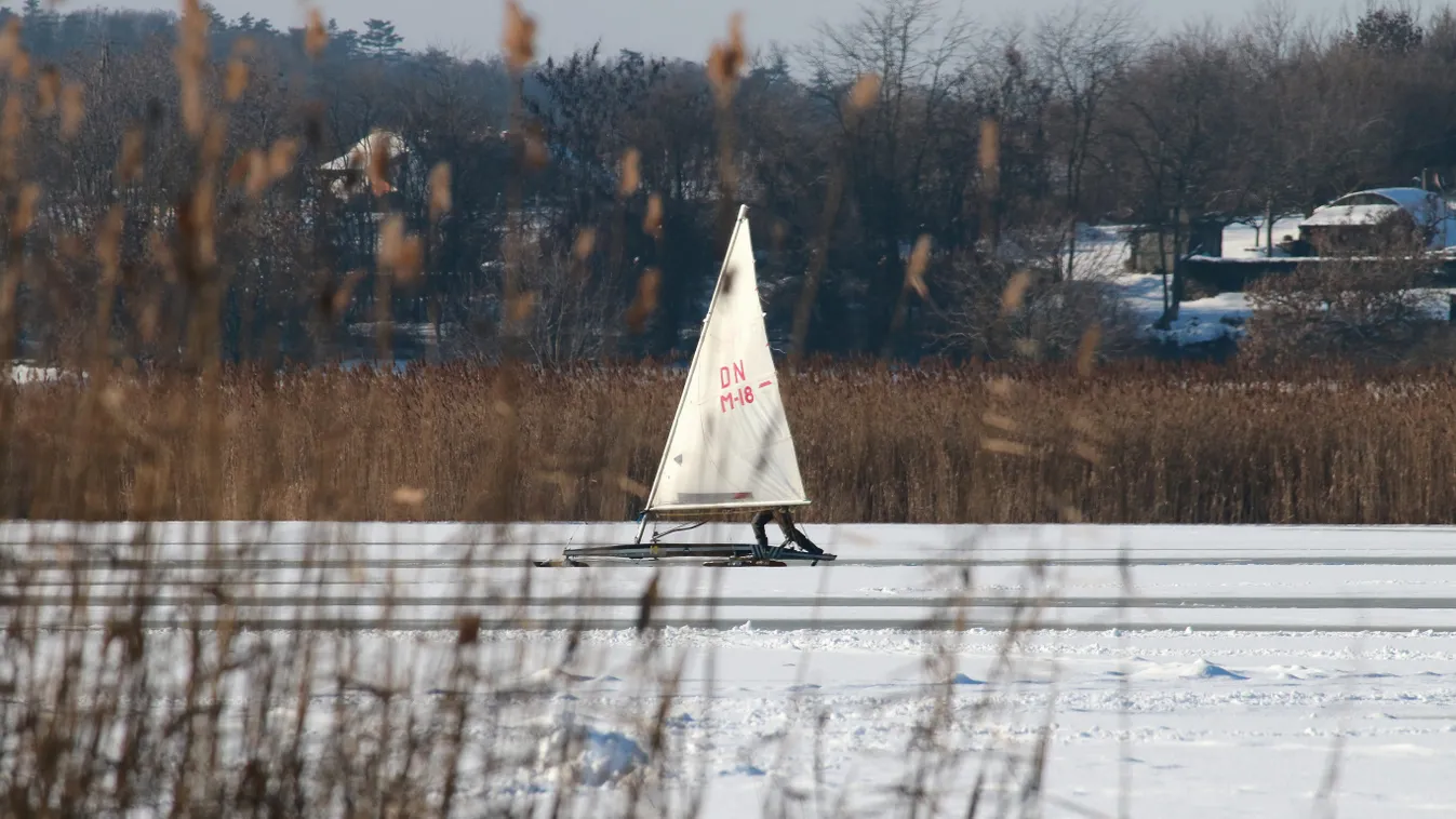 Balaton IDŐJÁRÁS jeges KÖZLEKEDÉSI ESZKÖZ TÁJ tó vitorlás 