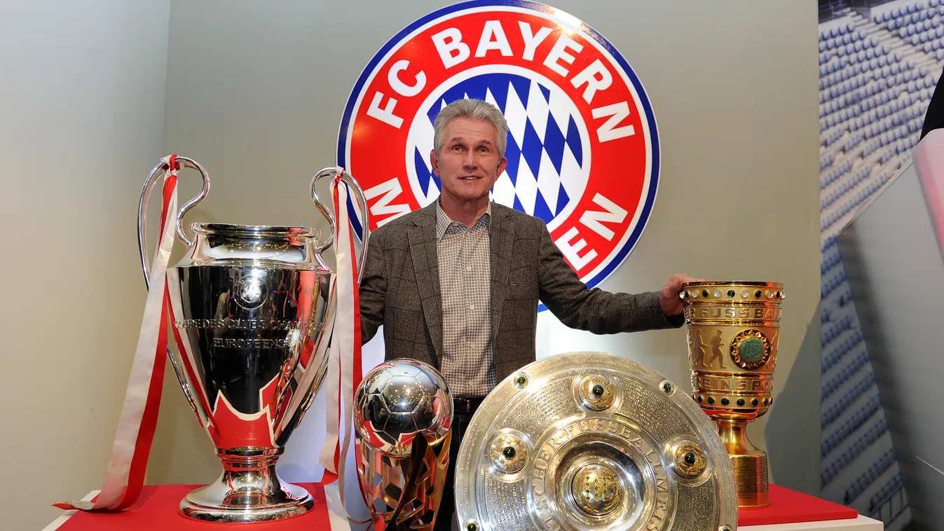 Jupp HEYNCKES celebrates its 75th birthday on May 9, 2020. 2013 First League Sport Sports Professional Footballers PRESS CONFERENCE Soccer DFL PHOTOCALL SP 13 Season 2012 PROFESSIONAL current sport SPO 1st league 2012 1. Bundesliga Ball Sports SOCCER PLAY