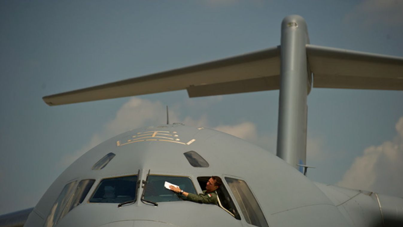 HAW, C-17 katonai szállítógép, Heavy Airlift Wing, Pápa bázisrepülőtér 