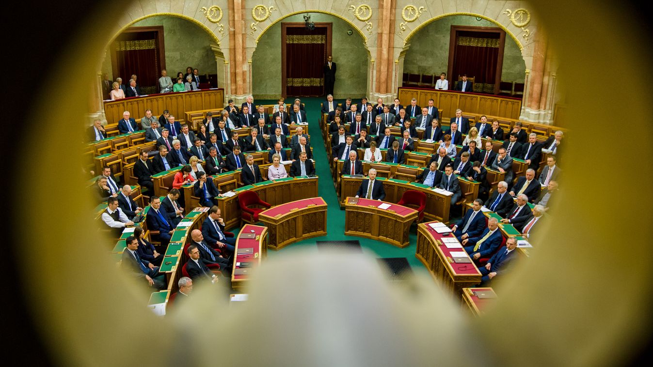parlament, pp 