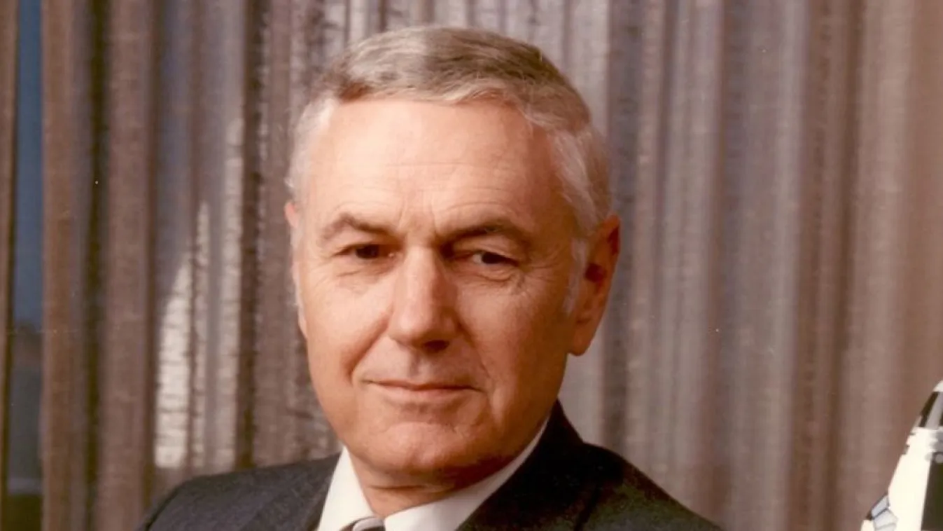 James M. Beggs 