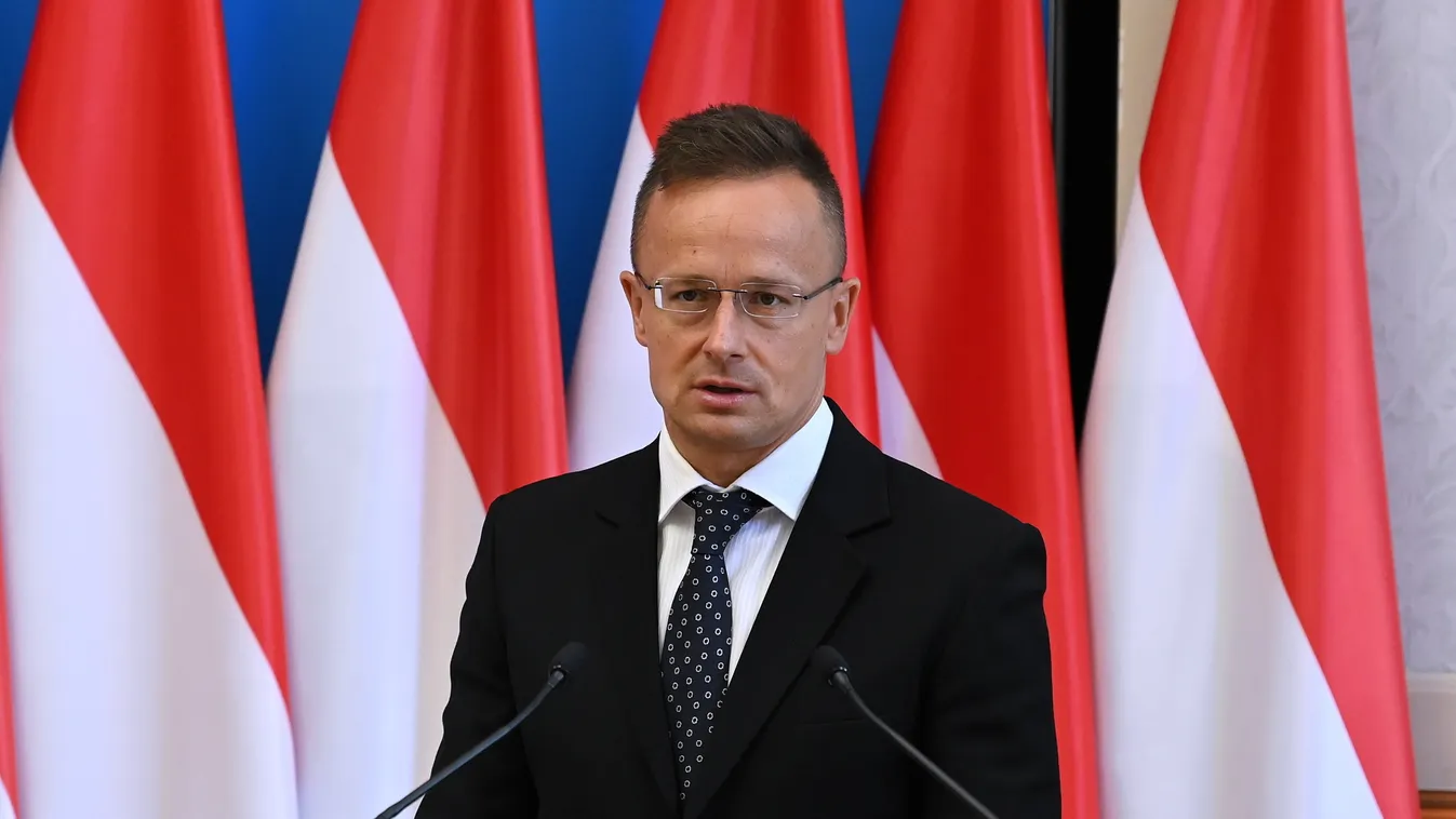 SZIJJÁRTÓ Péter 