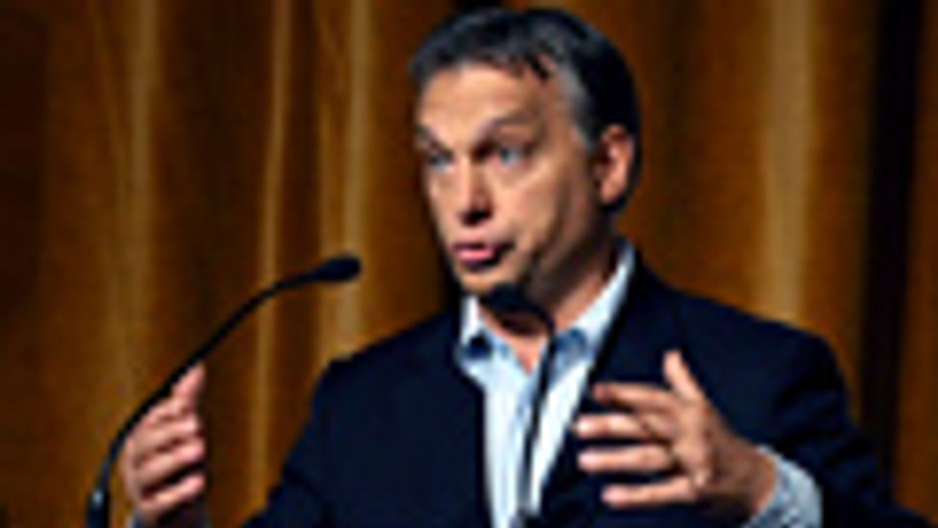 Orbán Viktor miniszterelnök beszédet mond a Magyar Gazdakörök és Gazdaszövetkezetek Szövetsége (Magosz) ifjúgazda-tagozatának kongresszusán Cegléden