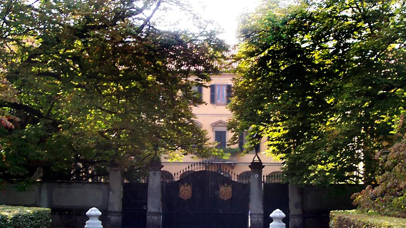 Berlusconi villa, Villa San Martino 