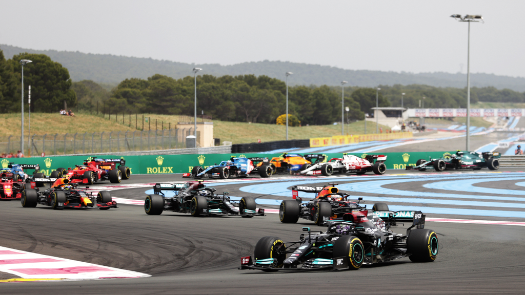 Forma-1, Francia Nagydíj, Lewis Hamilton, Mercedes, Max Verstappen, Red Bull, Valtteri Bottas, Sergio Pérez 