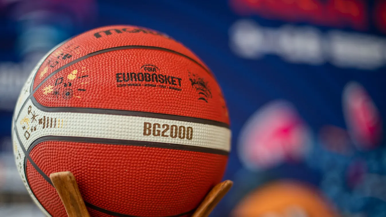 European Basketball Championship 2022 Sports EM Nowitzki Game ball Ball Single Lettering Horizontal BASKETBALL OBJECT LOGO 