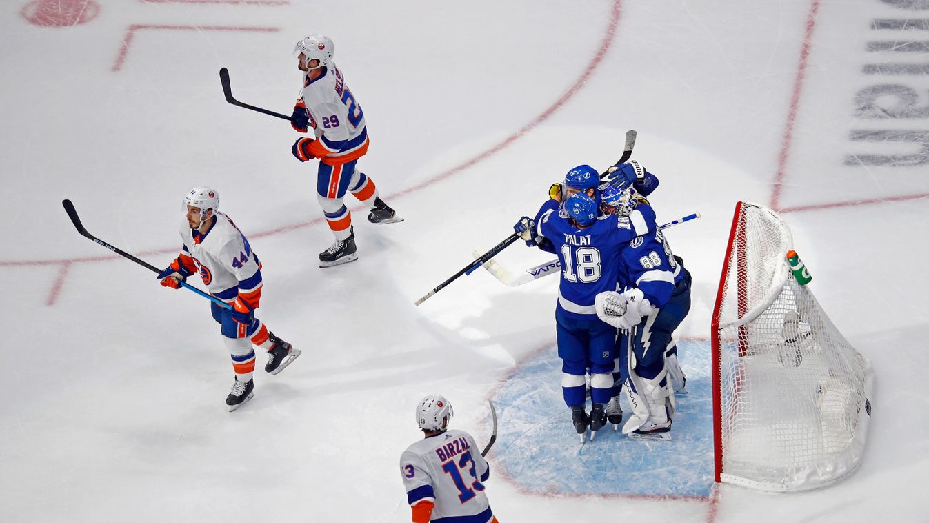 New York Islanders v Tampa Bay Lightning - Game Two SPORT ICE HOCKEY national hockey league 