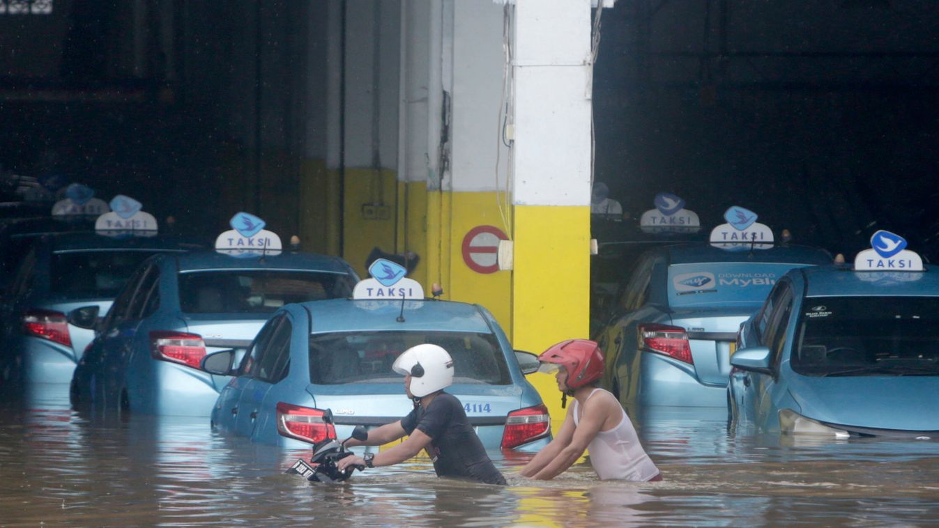 Indonézia, Jakarta, árvíz, monszun 