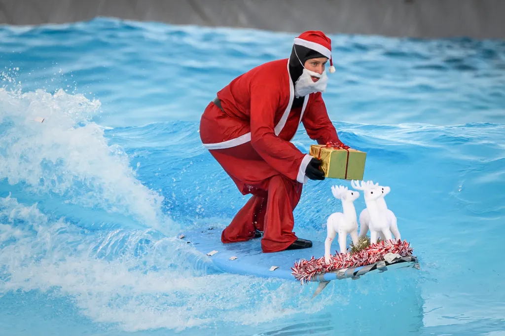 surfing Horizontal CHRISTMAS SANTA CLAUS 