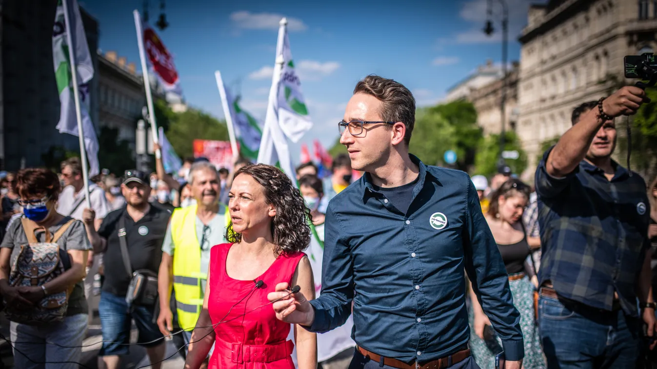 tüntetés Fudan Egyetem, kínai egyetem, diákváros, Tüntetés a Diákvárosért, a Fidesz ellen! 2021.06.05. Budapest, 4 