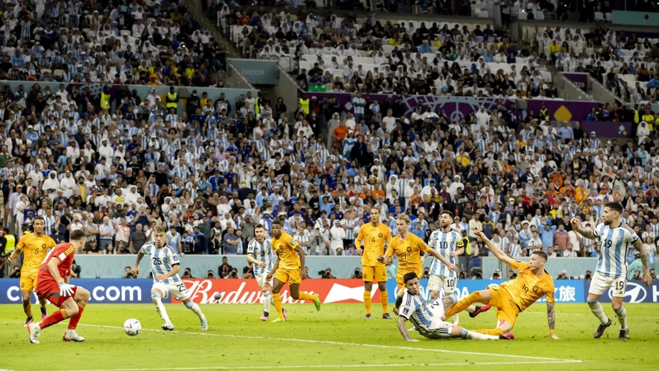 cup soccer stadion world gras volwassen wedstrijd menigte Midden-Oosten Competitie oranje mannen voetbal bal Leeuwen Arena WK Atleet voetbalspeler Actie Qatar voetbalveld speler Wereldbeker WORLDCUP kwartfinale eindronde legioen quarter final groep mensen