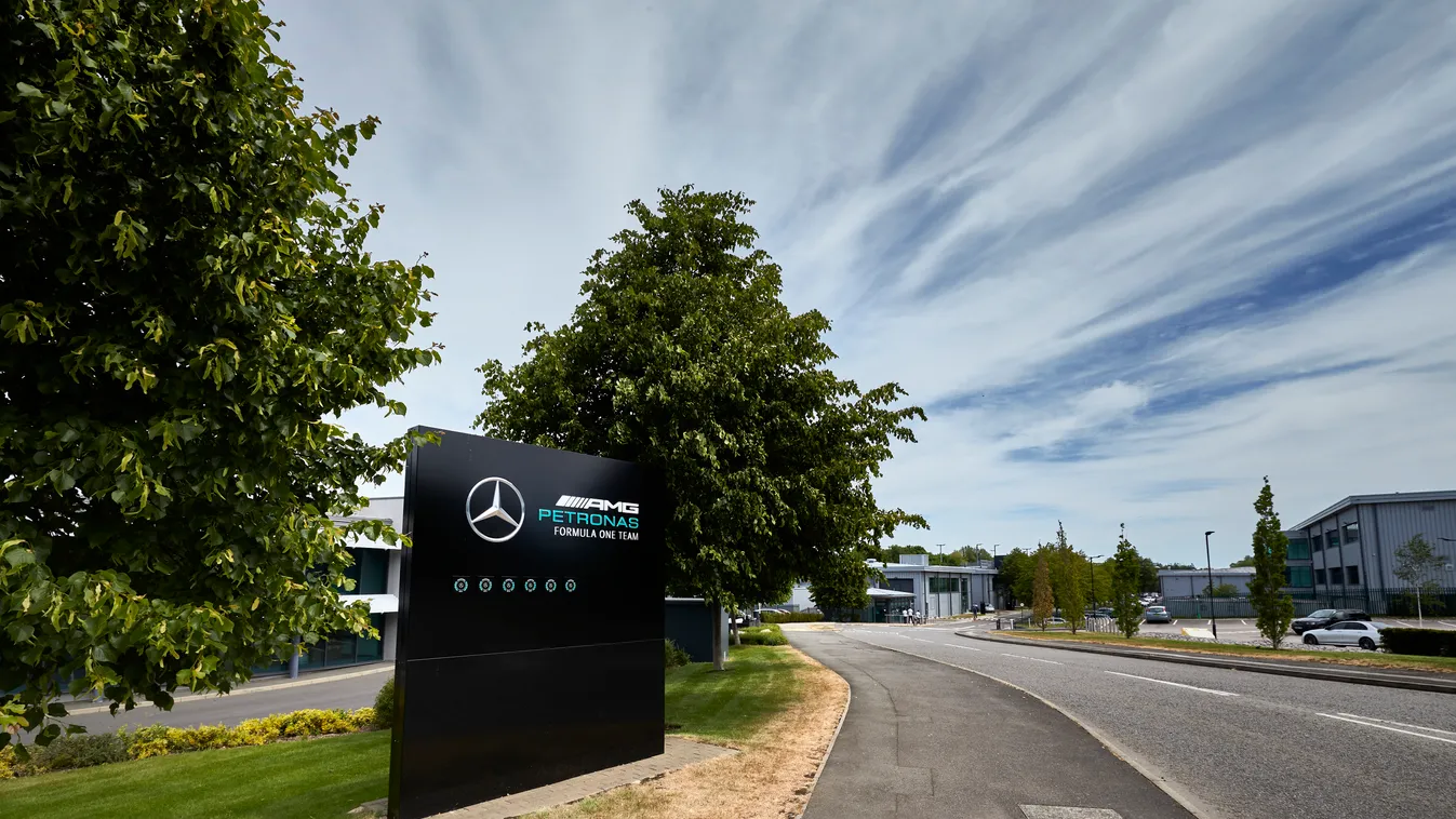 Forma-1, Mercedes, Brackley gyár 