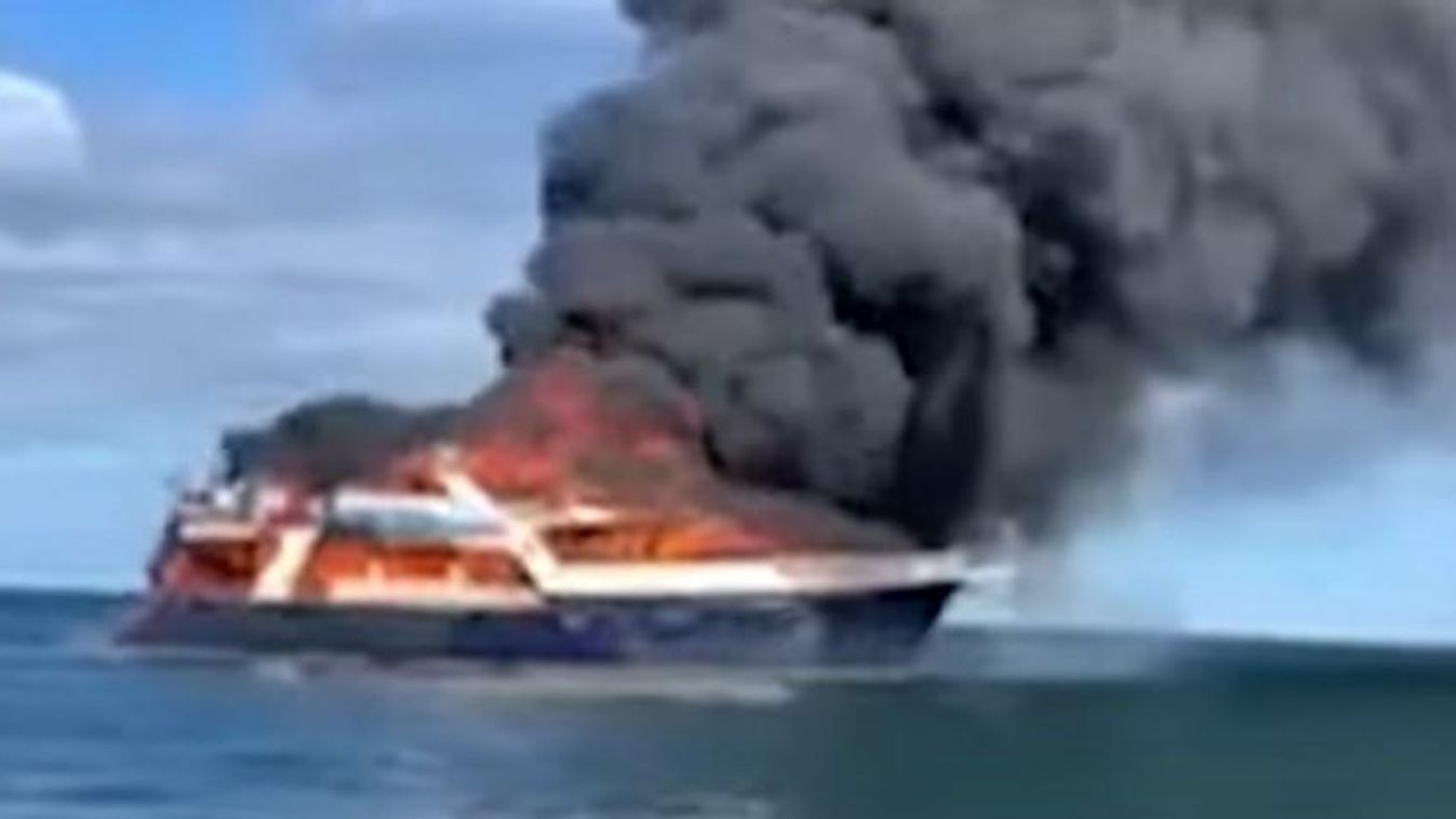 Jupiter man jumps overboard after yacht catches fire 
