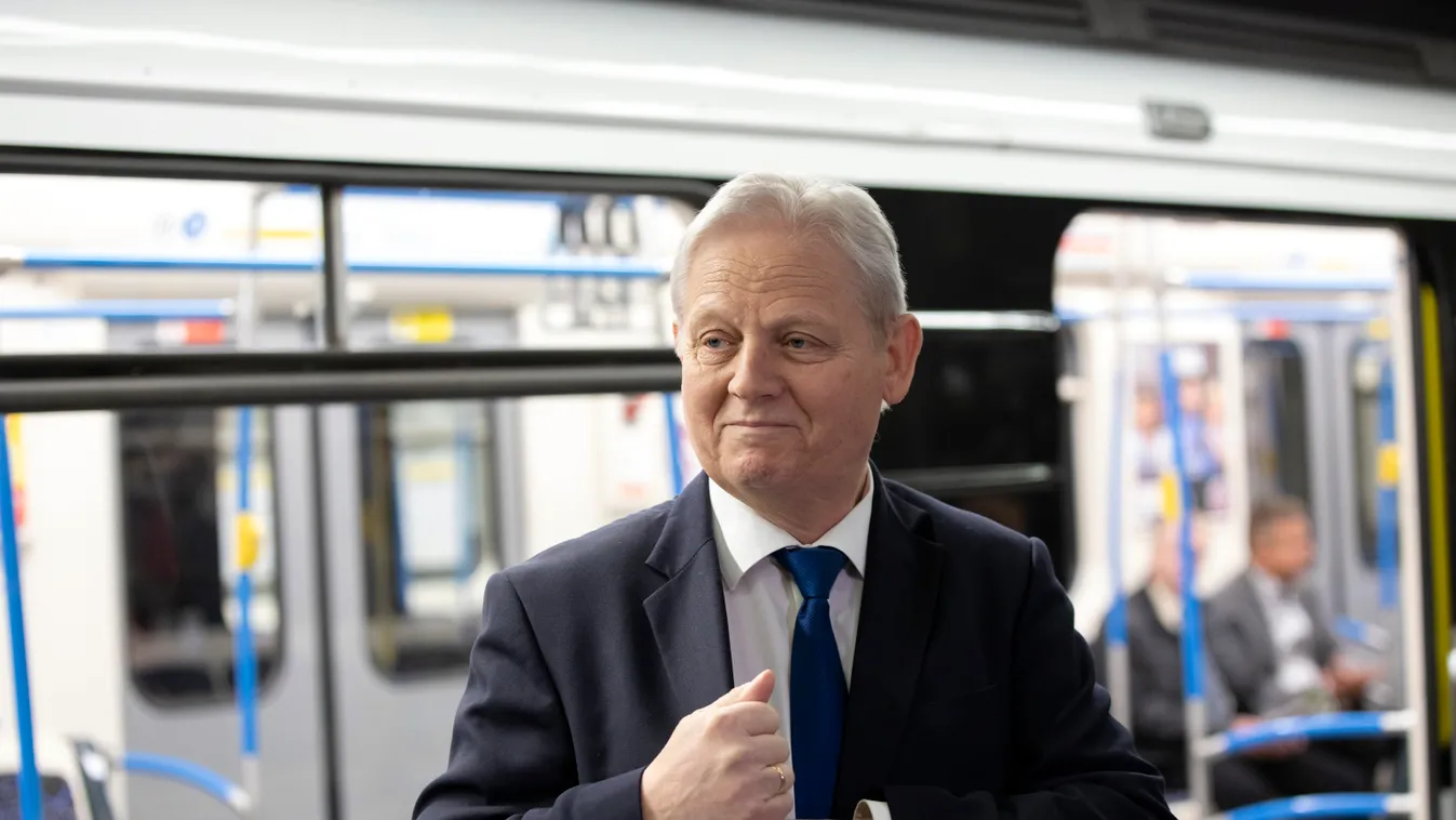 Átadták a 3-as metró felújított szakaszát, Budapest, 2019. március 30. 