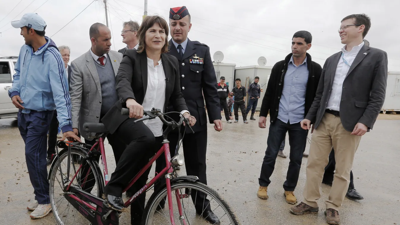 Hollandia 1500 biciklit adományozott szíriai menekülteknek 