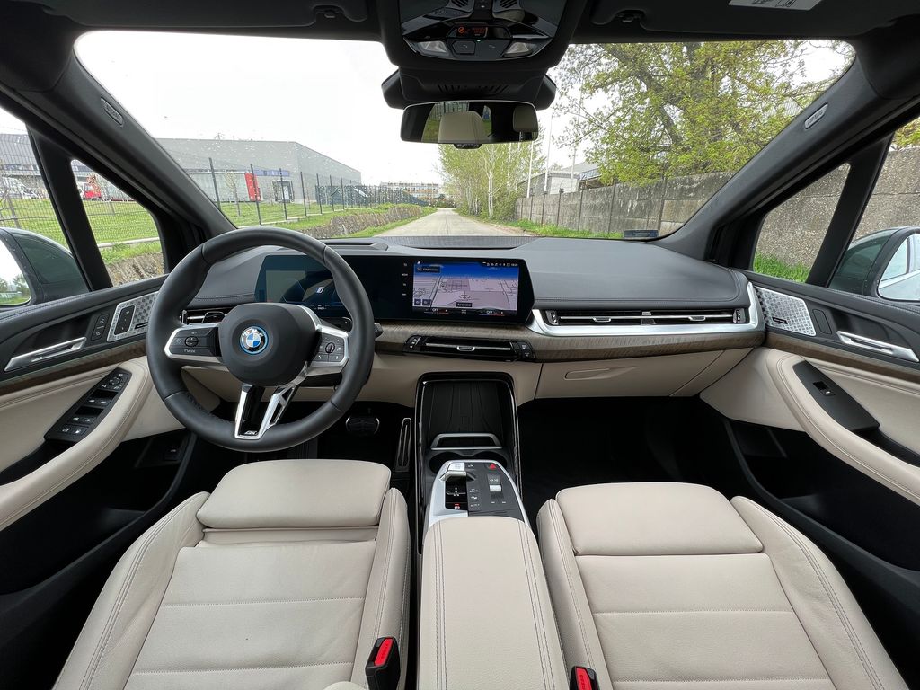 BMW 230e Active Tourer teszt (2023) 