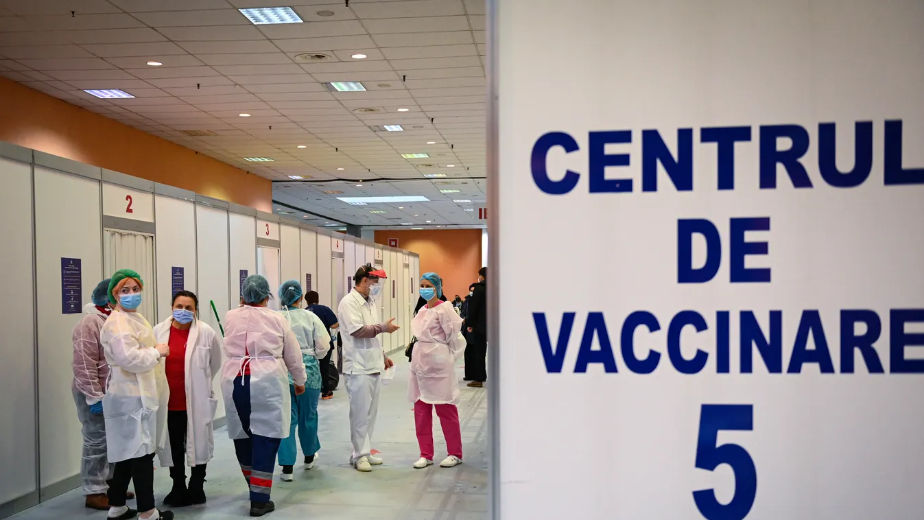 Románia, Bukarest, COVID-19, koronavírus, vakcina, védőoltás, oltóközpont 