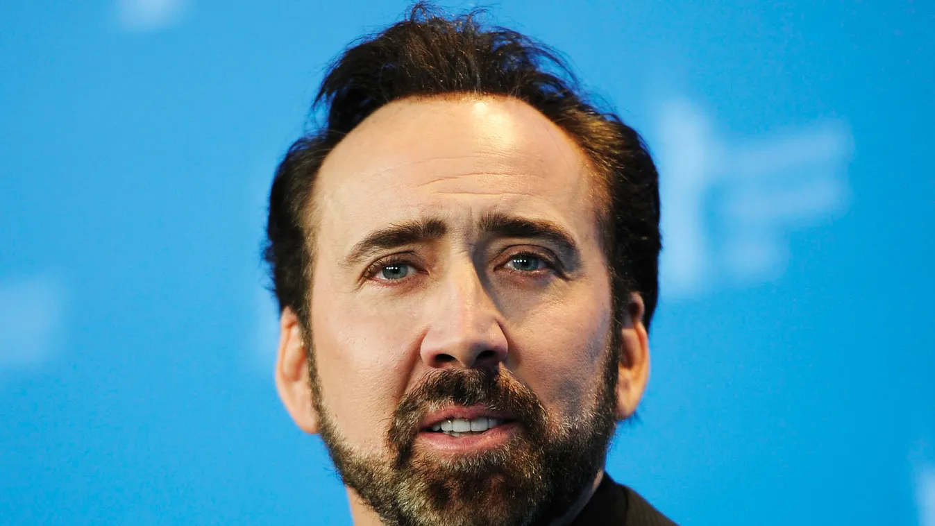 Nicolas Cage-t egy piramisban, fáraóként helyezik örök nyugalomra 