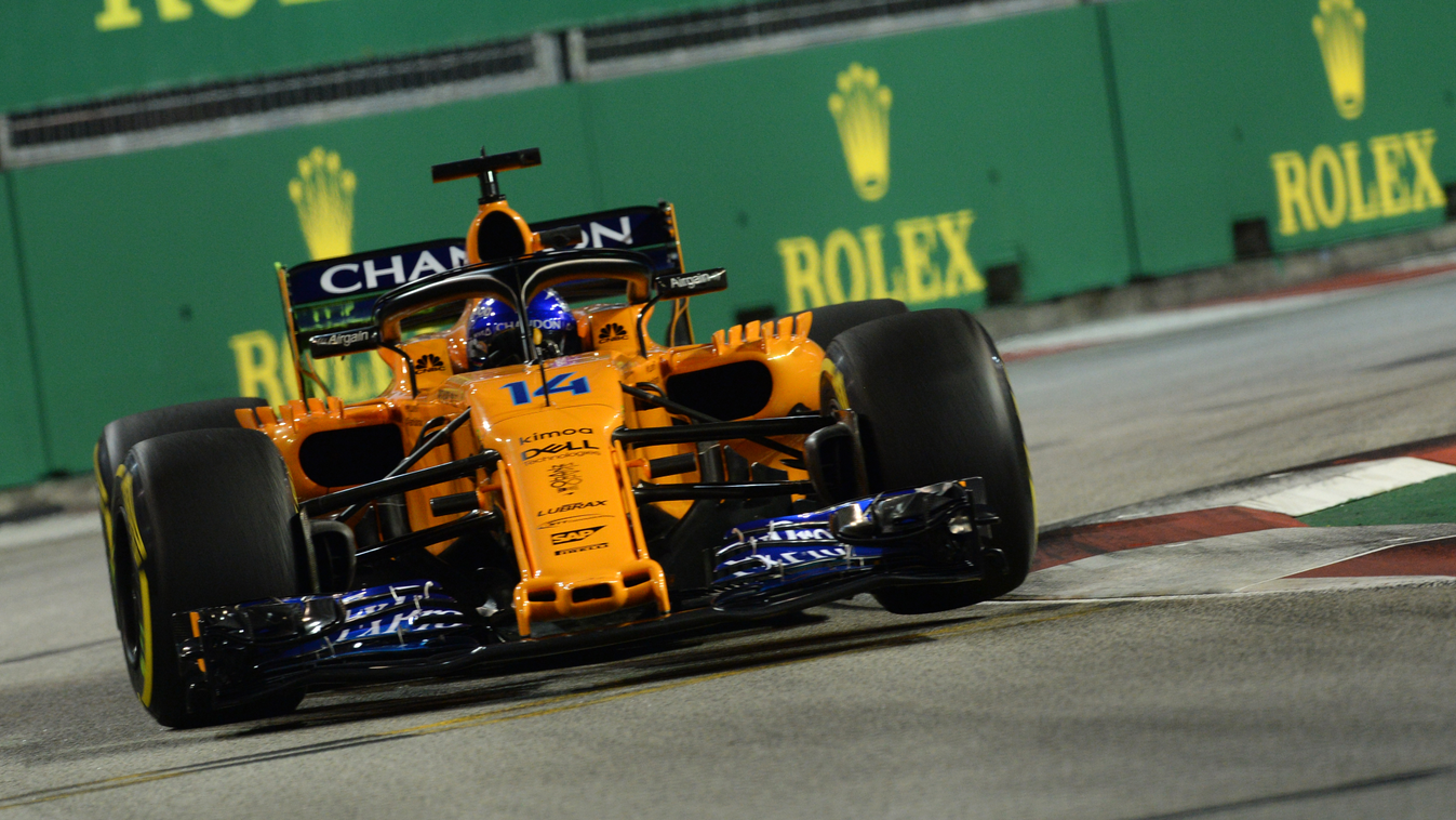 A Forma-1-es Szingapúri Nagydíj pénteki napja, Fernando Alonso, McLaren Racing 
