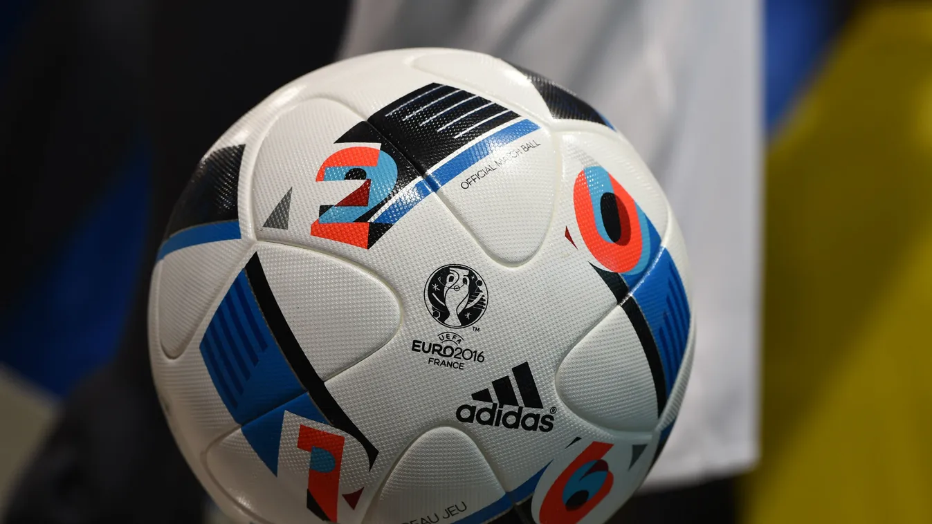 UEFA Euro 2016, hivatalos labda, foci 
