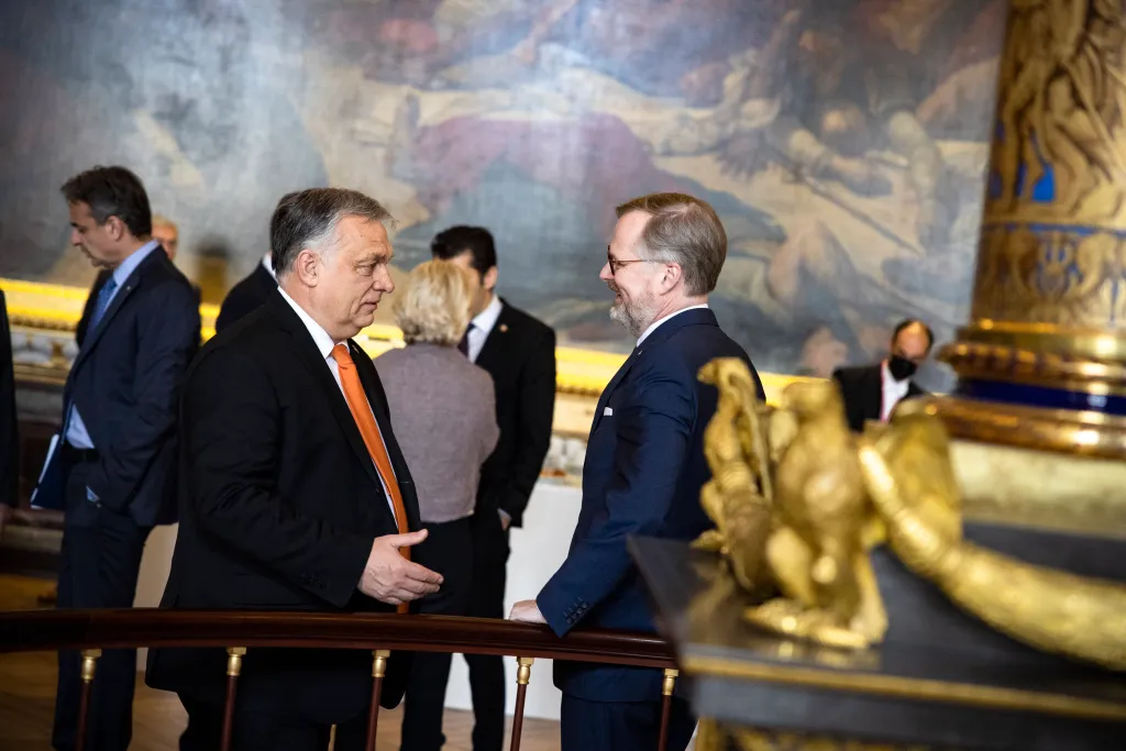 Ukrajnai háború - Orbán Viktor az uniós állam- és kormányfők rendkívüli csúcstalálkozóján ORBÁN Viktor; FIALA, Petr 