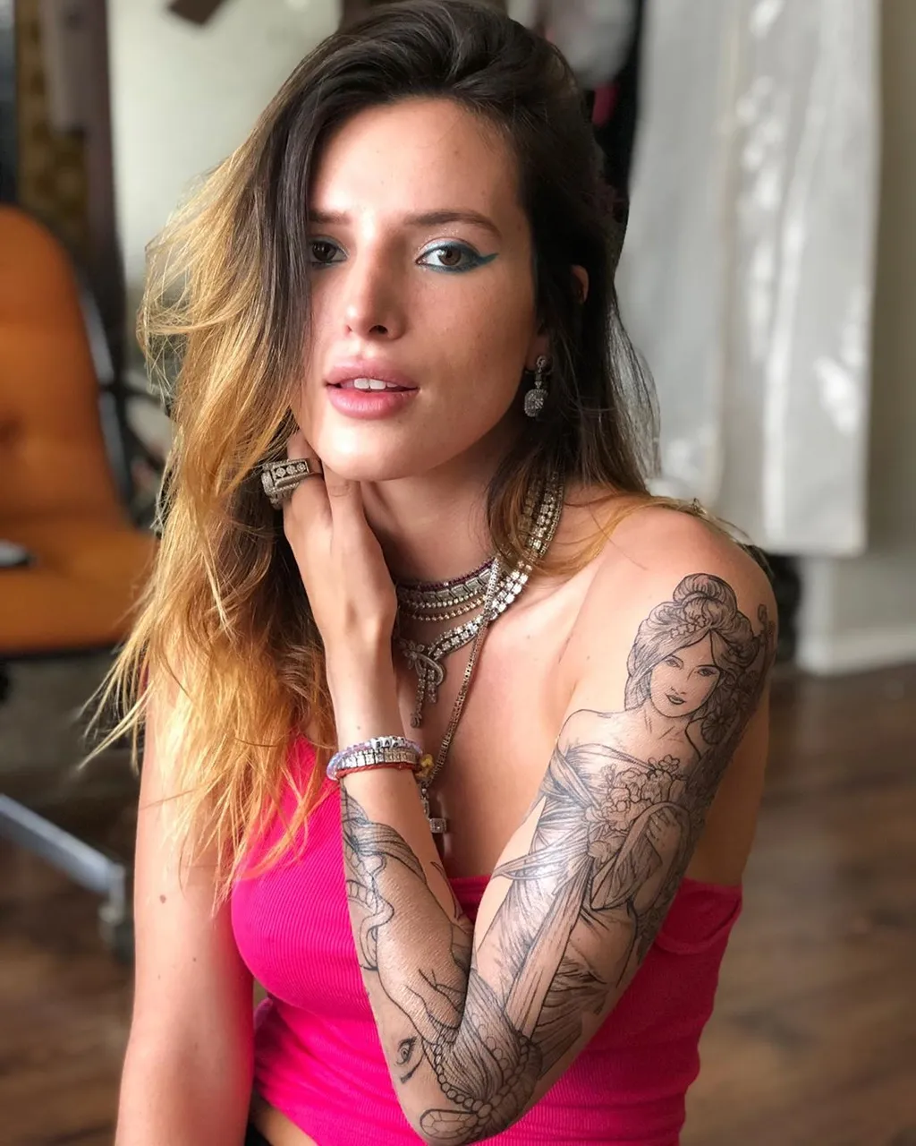 Bella Thorne - Instagram 