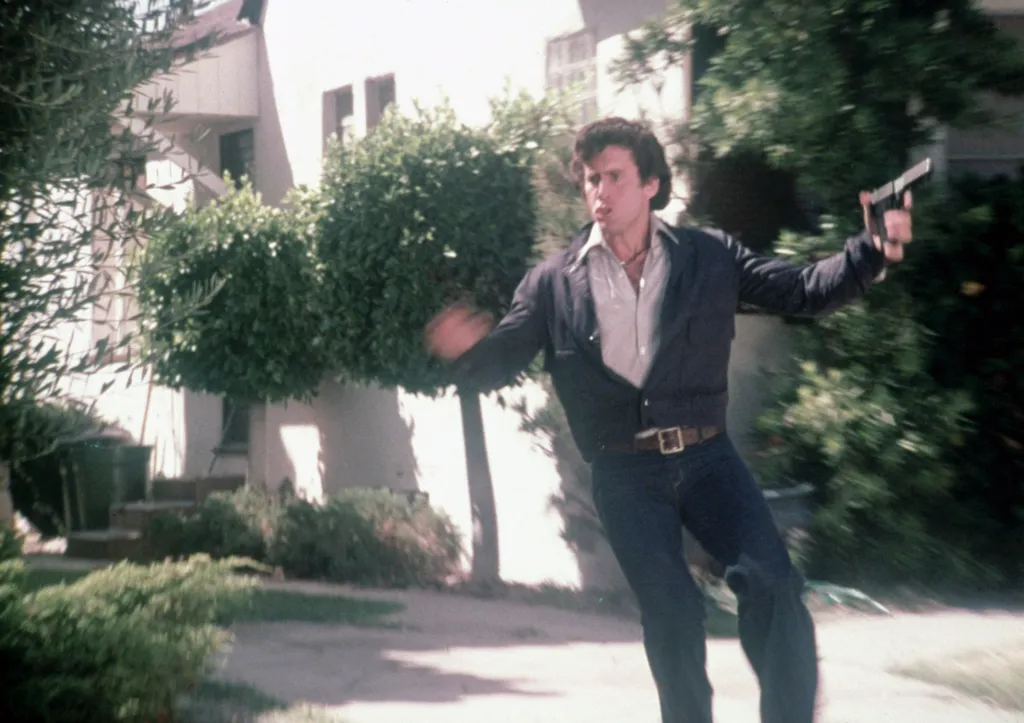 Starsky and Hutch (1975) [TV-Series 1975-1979]  usa Cinema pistolet revolver HORIZONTAL 