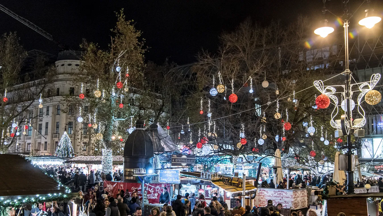 Vörösmarty téri adventi vásár 2015 
