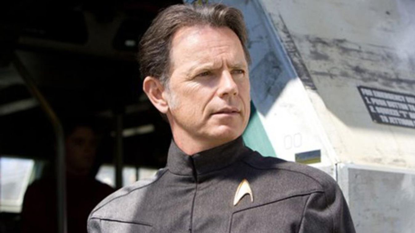 Bruce Greenwood mint Pike kapitány a Star Trekben 