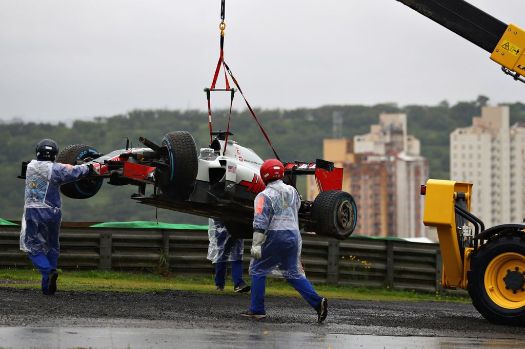 Forma-1, Romain Grosjean, Haas, Brazil Nagydíj 2016, baleset 