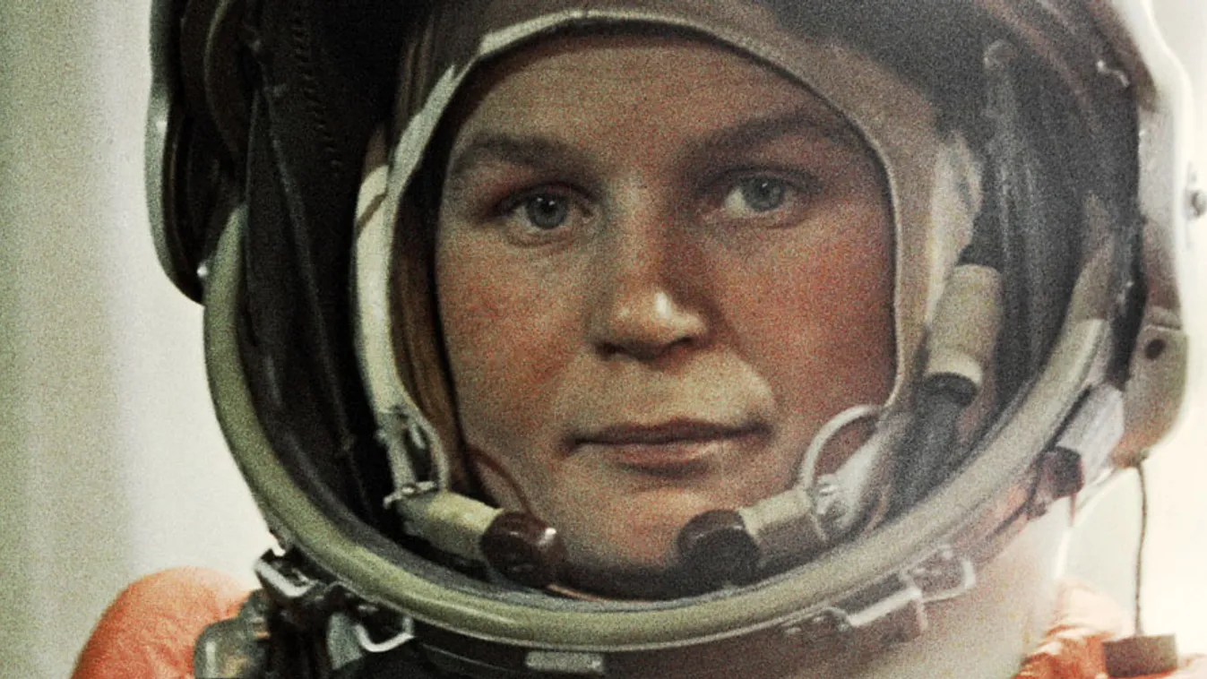 Valentyina Tyereskova orosz kozmonauta űzutazása előtt, az első nő az űrben