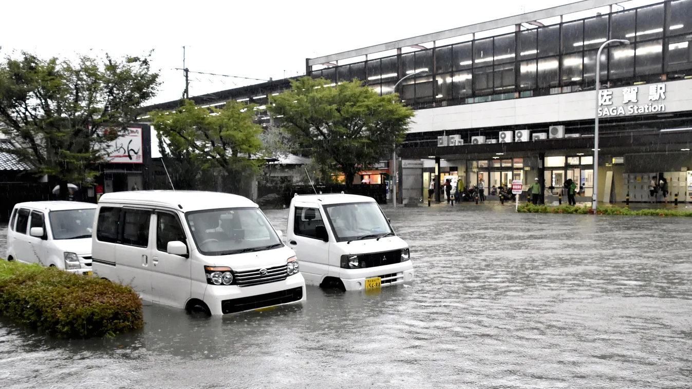 heves esőzés Japánban 